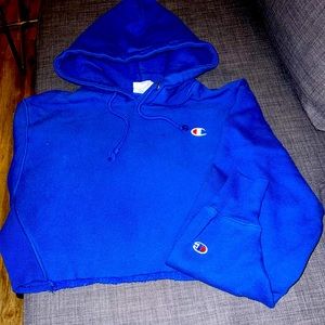 Woman’s size M Champion